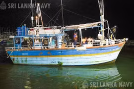 Sri Lanka thu giữ 600kg ma túy và vũ khí trên một tàu cá