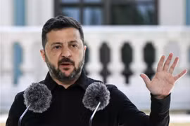 Tổng thống Zelensky đối mặt khủng hoảng chính trị sâu sắc