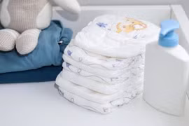 Trung Quốc điều tra cáo buộc tã lót trẻ nhiễm khuẩn, Huggies, Babycare bị nêu tên
