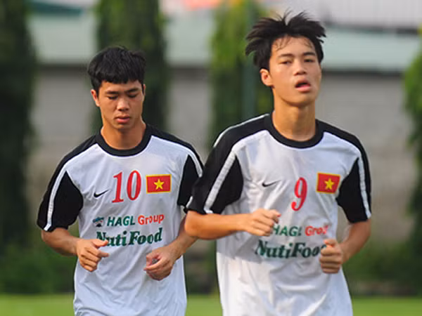 Văn Toàn có cơ hội dự SEA Games 30, Công Phượng thì không ảnh 1