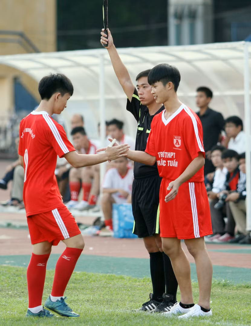 THPT Trần Quốc Tuấn lập hat-trick vô địch giải bóng đá học sinh THPT Hà Nội ảnh 6
