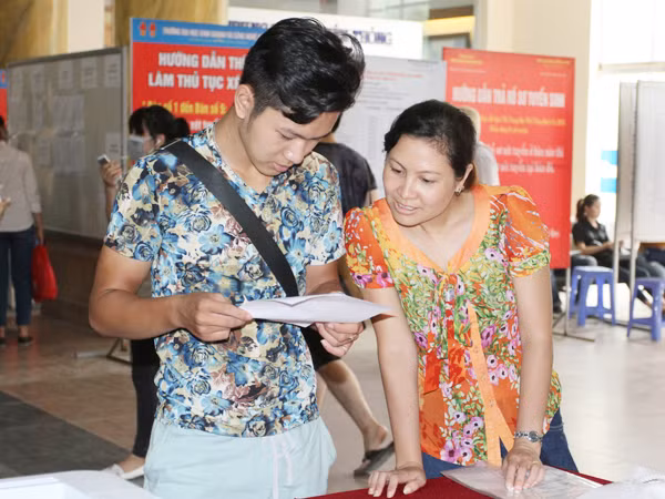 Nộp hồ sơ xét tuyển đại học, 5 phút sau nhận ngay giấy báo nhập học ảnh 5