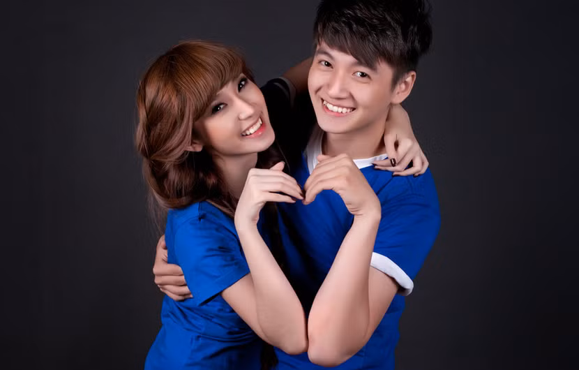 Chia tay Ngô Kiến Huy, Khổng Tú Quỳnh than "ế" trên sóng truyền hình ảnh 3 Chia tay Ngô Kiến Huy, Khổng Tú Quỳnh than "ế" trên sóng truyền hình ảnh 3