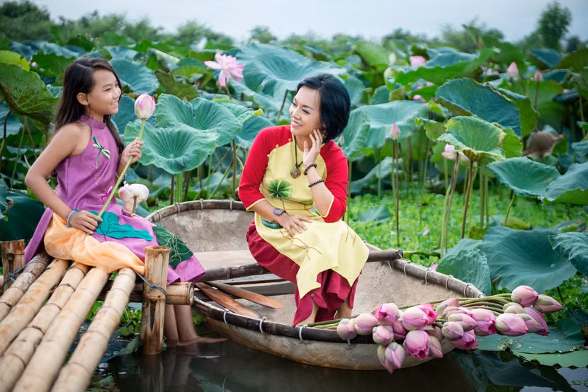 Tiết lộ về bản "hợp đồng mẫu tử" giữa Thái Thùy Linh và con gái ảnh 1