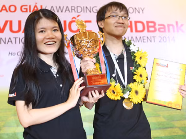 “Tiên đồng ngọc nữ” cờ vua Việt Nam cùng đoạt vé World Cup ảnh 1