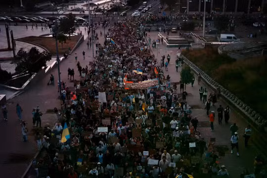 Cựu Bộ trưởng Quốc phòng Ukraine kêu gọi tổ chức bầu cử giữa thời điểm xung đột