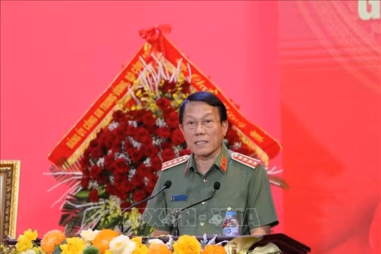 Công an Thanh Hóa đón nhận danh hiệu Anh hùng Lực lượng vũ trang nhân dân thời kỳ kháng chiến chống Mỹ, cứu nước