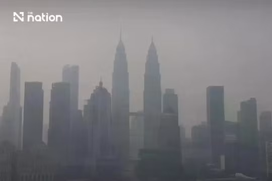 Khói mù bao phủ, Malaysia đóng cửa trường học tại nhiều bang