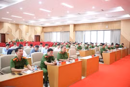 Hội nghị có sự tham dự của đại diện Ban Giám đốc Công an 12 tỉnh, thành phố và 16 lãnh đạo tập đoàn, tổng công ty...