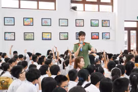 Trang bị kỹ năng khi tham gia giao thông cho học sinh