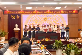 Vận động nguồn lực hỗ trợ phát triển giáo dục xã đảo Minh Châu