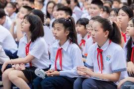 Bộ GD-ĐT yêu cầu không lập cấp quản lý trung gian sau sắp xếp trường học