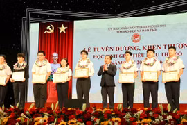 Hà Nội cam kết tạo điều kiện, chính sách và môi trường xứng đáng để nhà giáo toàn tâm, toàn sức với nghề