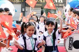 Khai giảng chung trên cả nước sáng ngày 5-9